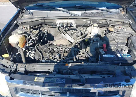 2008 Ford Escape Xlt из США, поврежденный, VIN 1FMCU03Z98KD00692